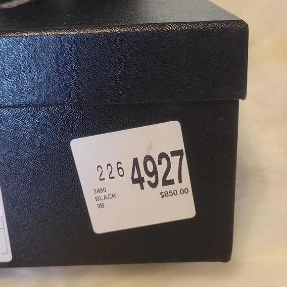 Chanel sneakers Sz 39 - Picture 11 of 16